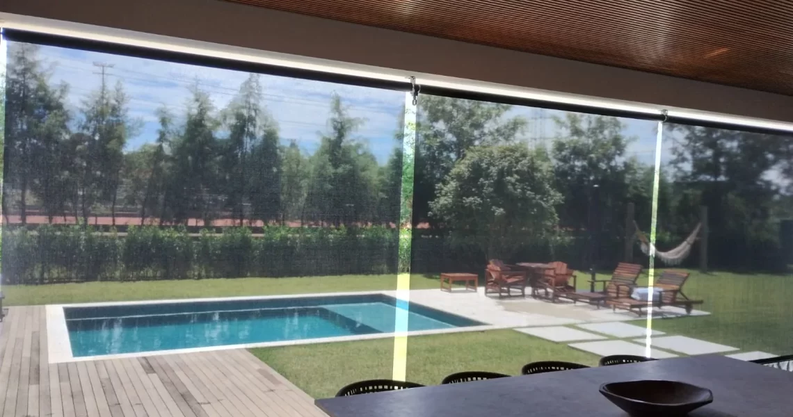Toldo motorizado com controle remoto